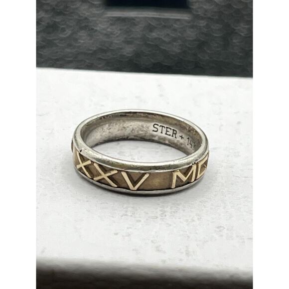 John Christian 14k G & Silver Numeros Engraved Roman Numerals Band Ring Size 6 - Picture 5 of 11